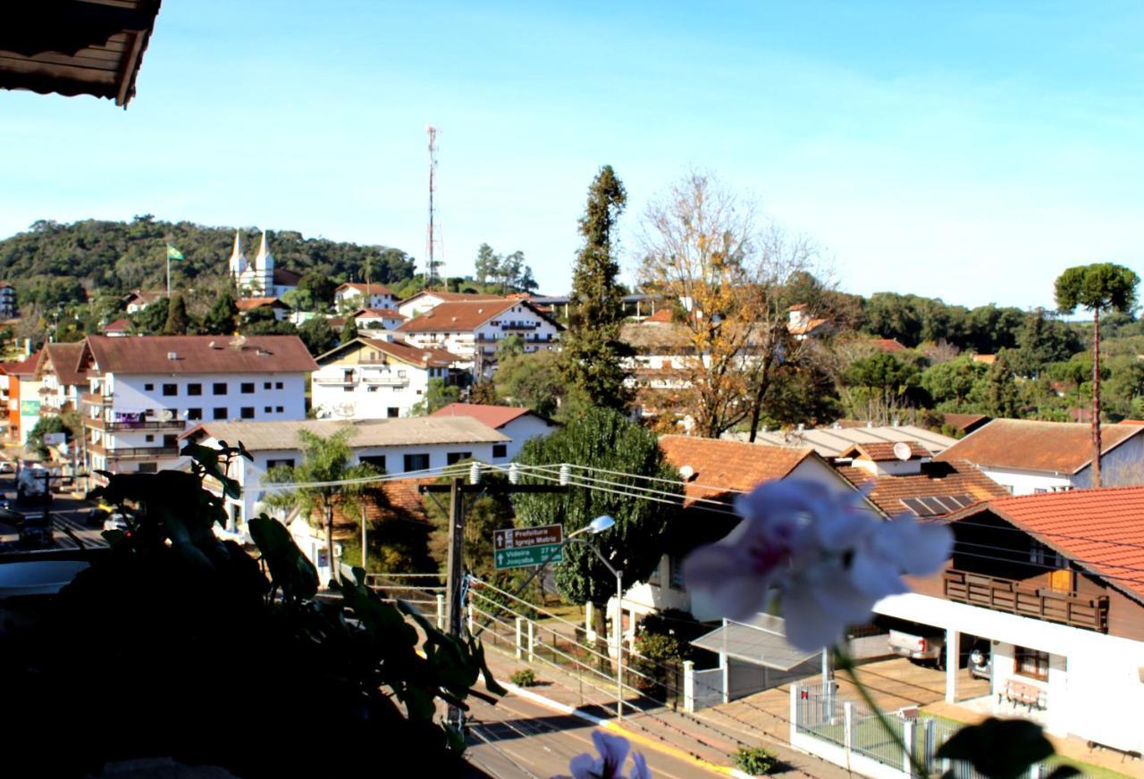 Hotel Alpenrose Treze Tilias Luaran gambar